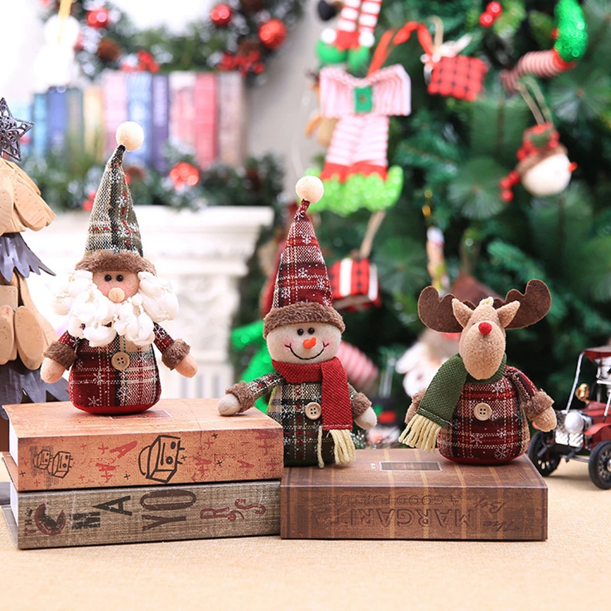 Boneco Decorativo de Natal - Enfeite Natalino Encantador para Mesa e Árvore