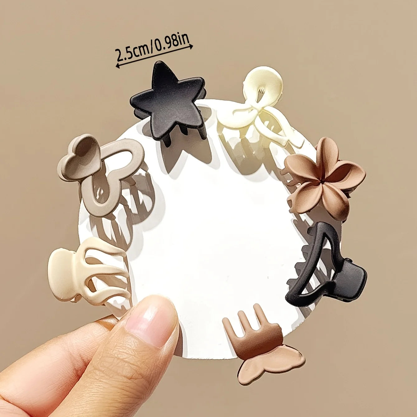 Beige Hair Clips Set